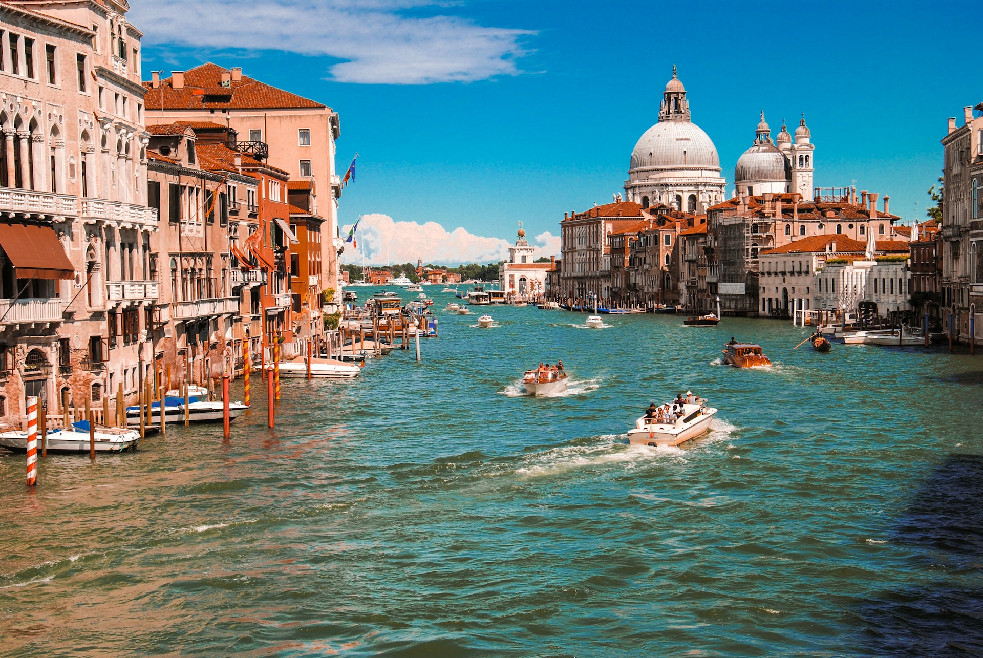 service production italy